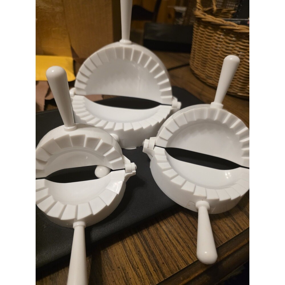 Dumpling & Pirogi Maker - Picture 2 of 4